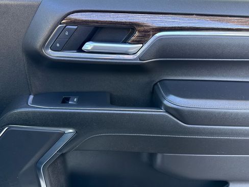 Used 2025 GMC Sierra 1500 Elevation w/ X31 Off-Road Package image 21