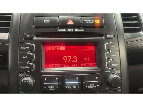 Used 2013 Kia Soul Soul Fwd image 12