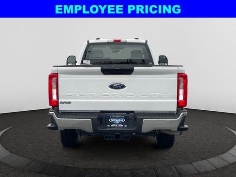 New 2026 Ford F250 XL w/ XL Chrome Package AWD/4WD image 4