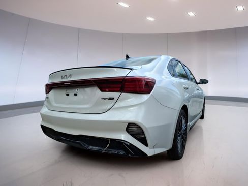 Used 2023 Kia Forte GT-Line w/ GT-Line Premium Package image 4