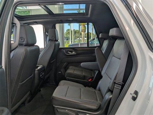 Used 2024 Chevrolet Tahoe High Country image 9