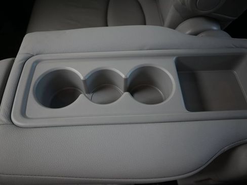 Used 2023 Honda Odyssey Touring image 18