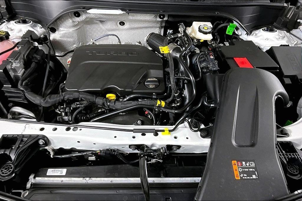 New 2026 Buick Envista Sport Touring w/ Convenience I Package FWD image 2