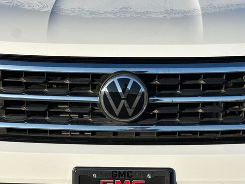 Used 2022 Volkswagen Atlas SE image 48