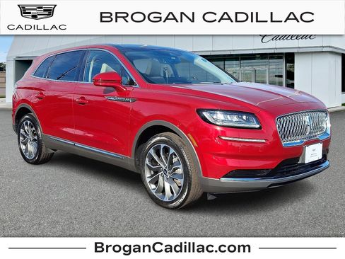 Used 2021 Lincoln Nautilus Reserve AWD/4WD image 1