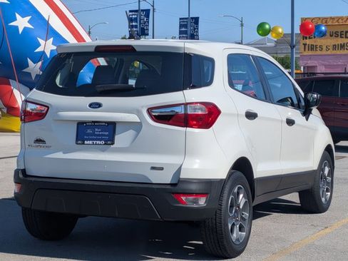 Certified 2020 Ford EcoSport S FWD image 4