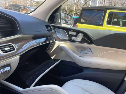 Used 2020 Mercedes-Benz GLE 350 4MATIC image 34