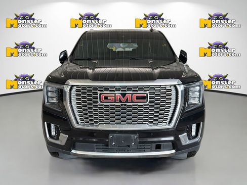 Used 2023 GMC Yukon XL Denali w/ Max Trailering Package image 2