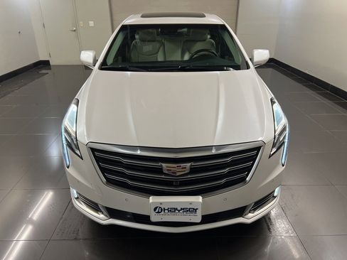 Used 2018 Cadillac XTS Luxury w/ Driver Awareness Package image 2