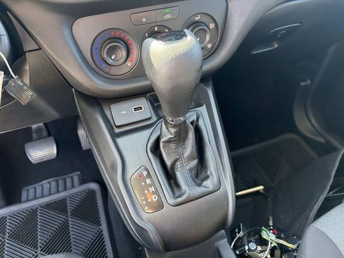 Used 2022 RAM ProMaster City Tradesman FWD image 28