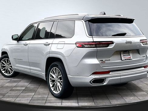 Used 2022 Jeep Grand Cherokee L Summit w/ Advanced Protech Group IV image 2