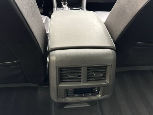 Used 2023 Volkswagen Atlas SE w/ Panoramic Sunroof Package FWD image 71