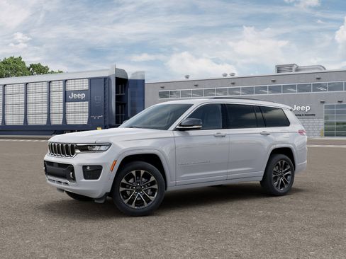 New 2025 Jeep Grand Cherokee L Overland w/ Advanced Protech Group III image 45