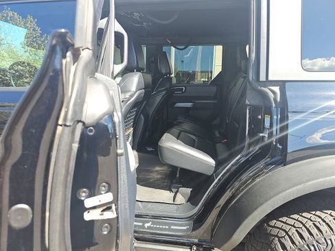 Used 2022 Ford Bronco Badlands AWD/4WD image 8