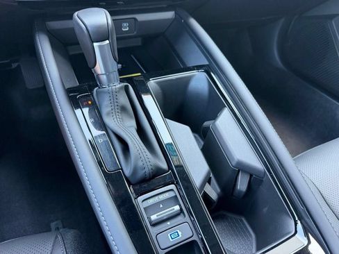 Used 2024 Honda Accord Touring image 22
