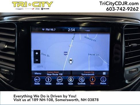 Used 2019 Jeep Grand Cherokee Altitude image 23