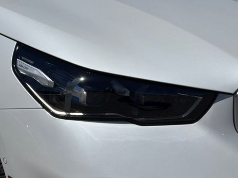 Used 2026 BMW i5 eDrive40 RWD image 12