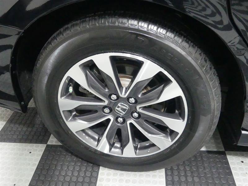 Used 2022 Honda Odyssey EX-L image 17