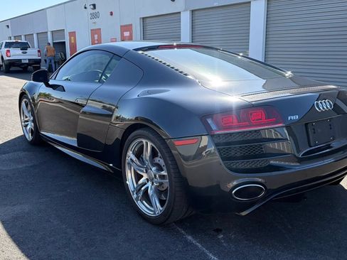 Used 2012 Audi R8 V10 AWD/4WD image 3