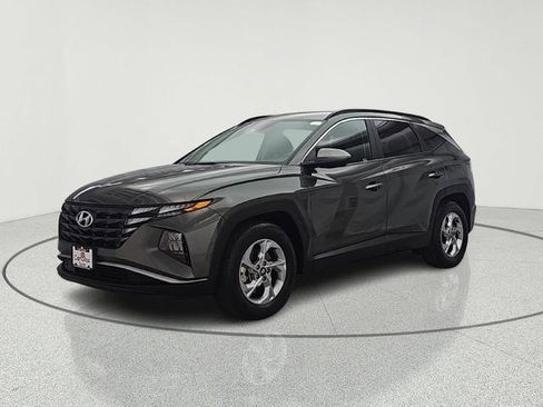 Used 2023 Hyundai Tucson SEL FWD image 3