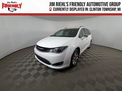 Used 2019 Chrysler Pacifica Limited