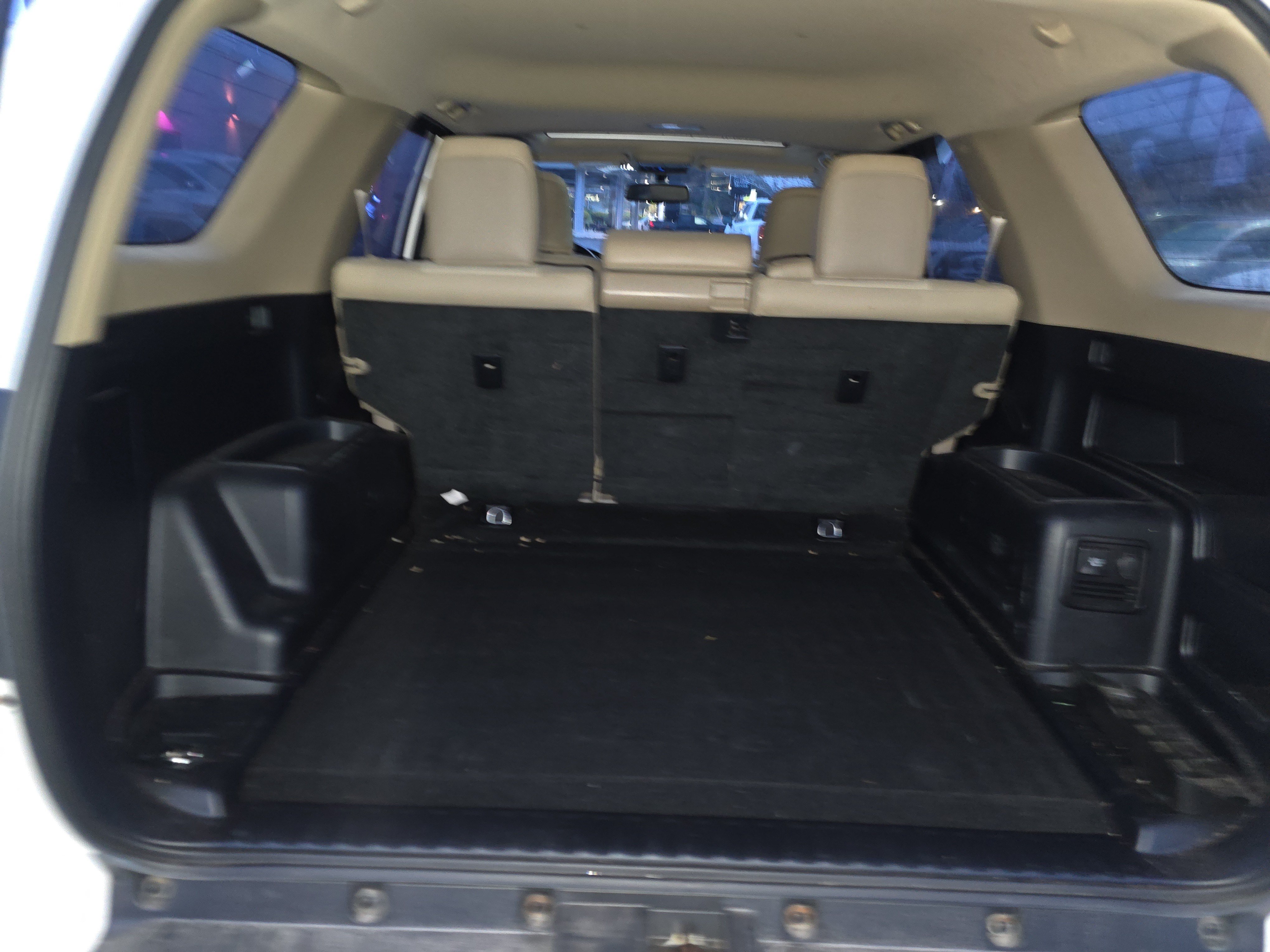 Used 2018 Toyota 4Runner SR5 Premium AWD/4WD image 4