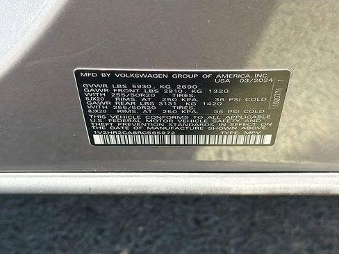 Used 2024 Volkswagen Atlas SE image 44
