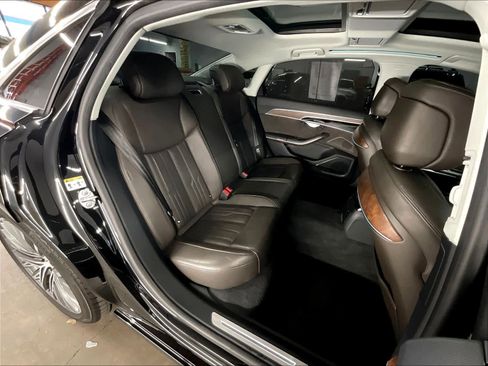 Used 2021 Audi A8 L 3.0T w/ Executive Plus Package image 27