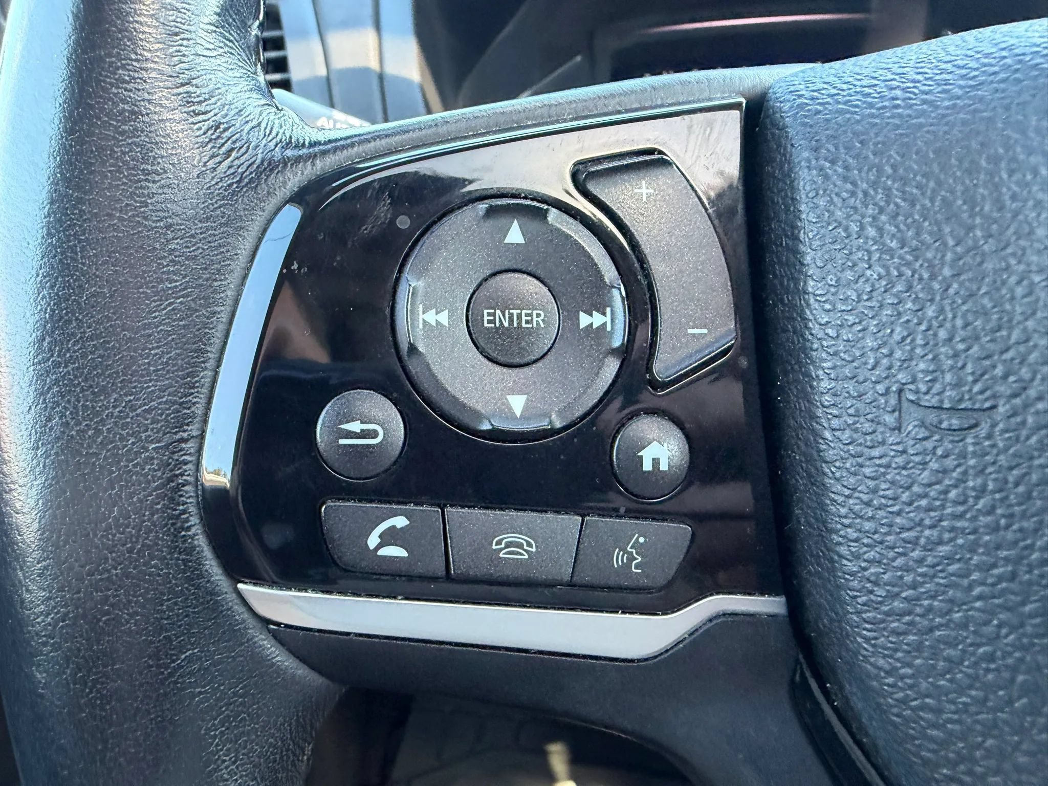 Used 2018 Honda Odyssey Elite image 36