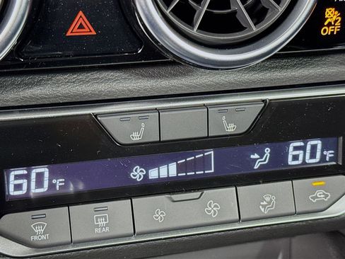 New 2025 Nissan Sentra SR image 20