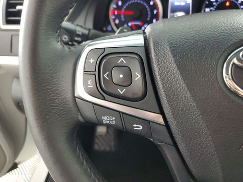 Used 2017 Toyota Camry SE image 20