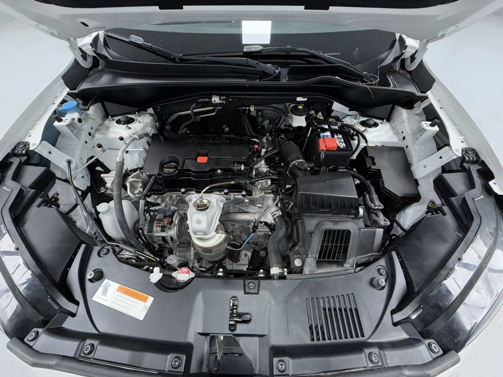 Certified 2024 Honda HR-V LX image 19