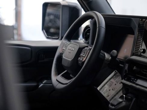 Used 2025 Toyota Land Cruiser image 25