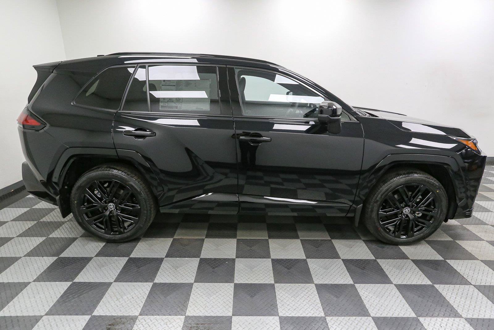 New 2026 Toyota RAV4 XSE w/ Panoramic Sun Roof Package AWD/4WD image 7