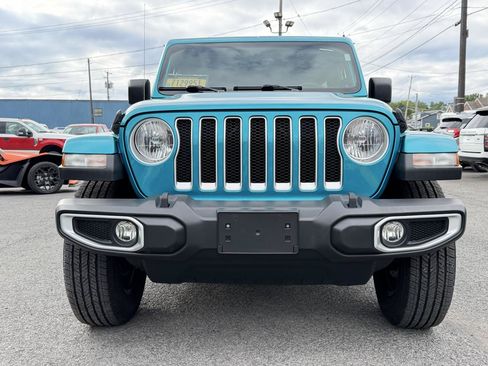 Used 2019 Jeep Wrangler Unlimited Sahara w/ Uconnect 4C Nav & Sound Group AWD/4WD image 69