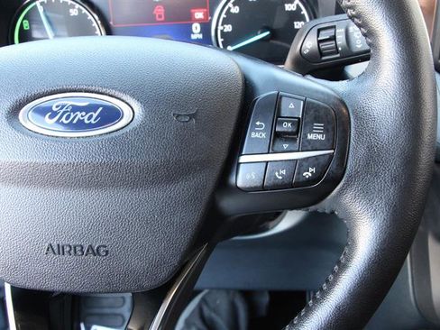 Used 2022 Ford Maverick Lariat w/ Lariat Luxury Package image 21