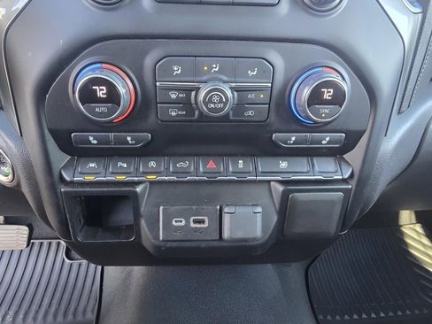 Used 2021 Chevrolet Silverado 1500 LT w/ Safety Package II image 20