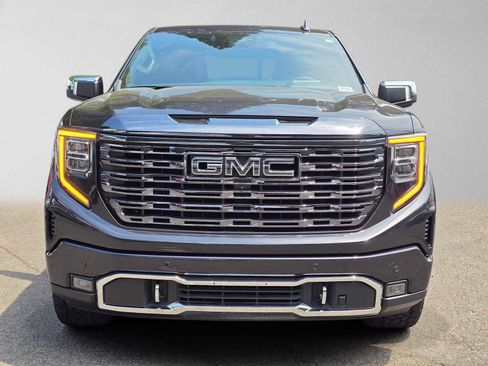 Used 2023 GMC Sierra 1500 Denali Ultimate AWD/4WD image 8