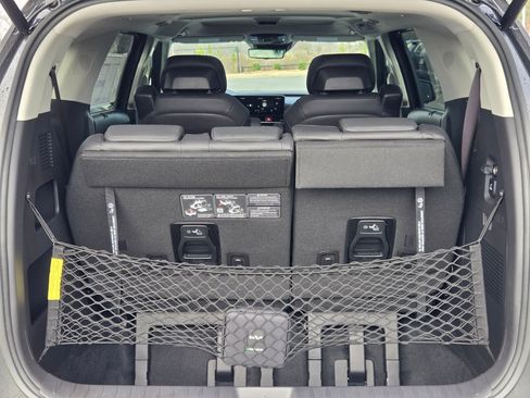 New 2026 Kia Carnival SX Prestige image 28