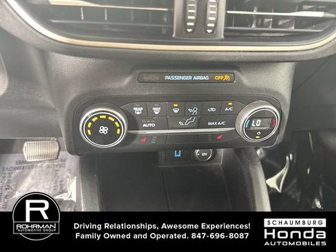 Used 2020 Ford Escape SE FWD image 9