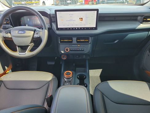 Used 2025 Ford Maverick Tremor AWD/4WD image 11