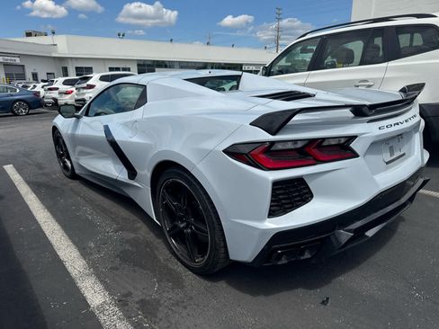 Used 2024 Chevrolet Corvette Stingray Preferred Conv w/ Z51 Performance Package RWD image 7