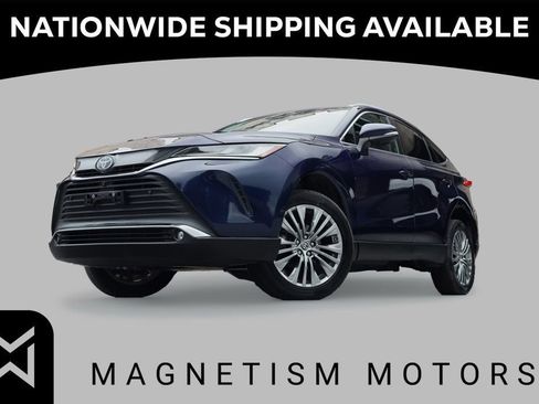 Used 2022 Toyota Venza Limited image 1
