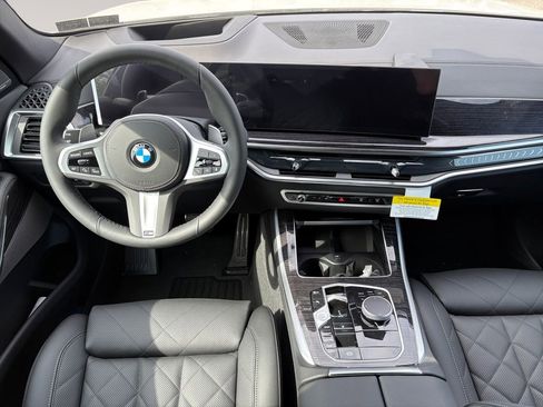 New 2026 BMW X5 xDrive40i w/ M Sport Package AWD/4WD image 10