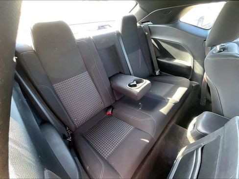 Used 2018 Dodge Challenger SXT RWD image 25