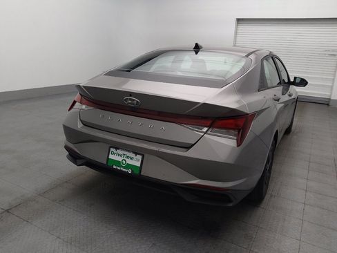 Used 2021 Hyundai Elantra SEL w/ Cargo Package FWD image 7