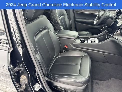 Used 2024 Jeep Grand Cherokee Limited 4xe image 23