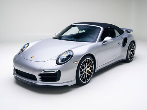 Used 2016 Porsche 911 Turbo S image 42