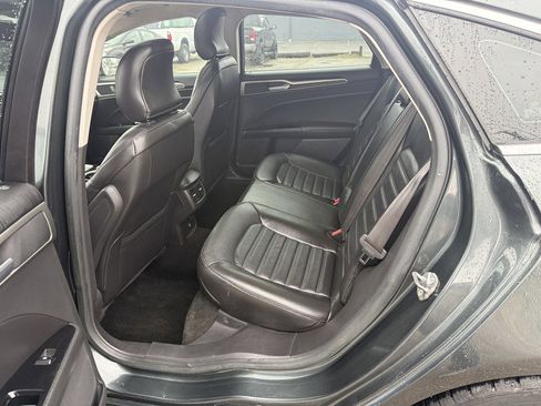 Used 2016 Ford Fusion SE w/ Equipment Group 202A image 34