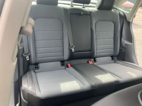 Used 2025 Volkswagen Jetta SE image 38